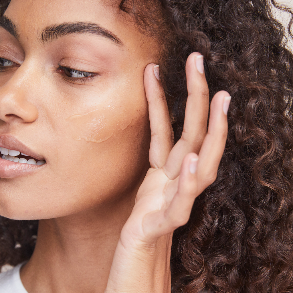 Regenerating Skin Nectar With Trihex Technology